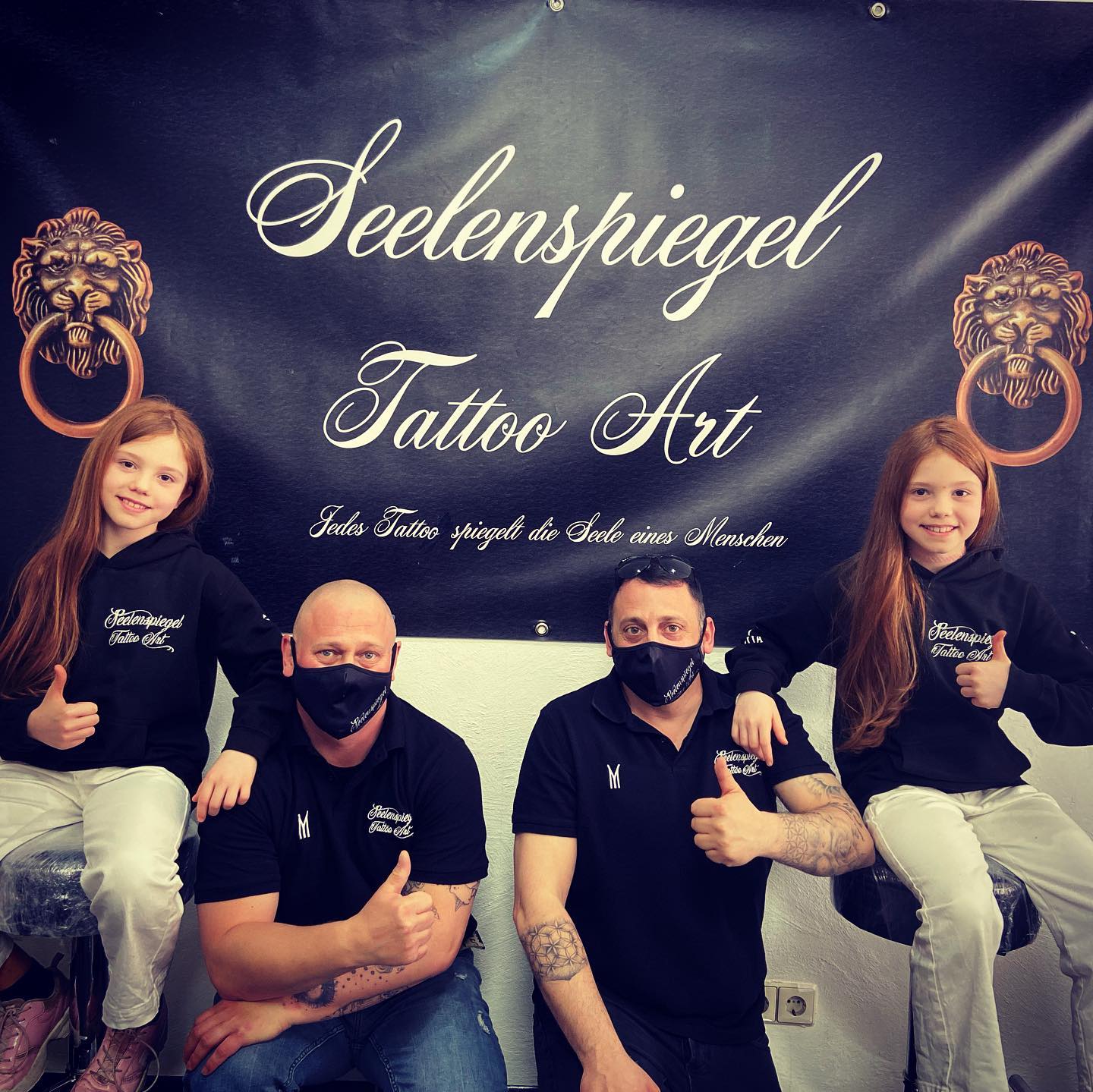 Heute zu Besuch und Fotoshooting bei einem unserer Sponsoren @loerrach_seelenspiegel_tattoo hat Spaß
