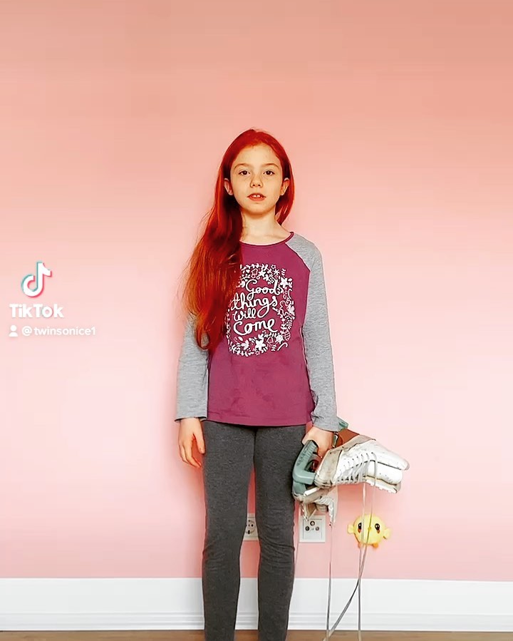 Девочки,  а вам это знакомо? Outfit @logosmilano @edeaskates #logosmilano #logosambassador #девушка 
