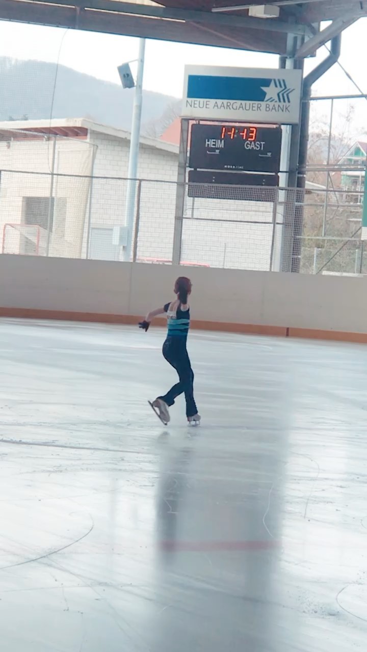 Teil 2 von meiner Kür 🥰 #logosmilano #logosmilanoambassador #meinekür #eiskunstlaufbasel #eiskunstls