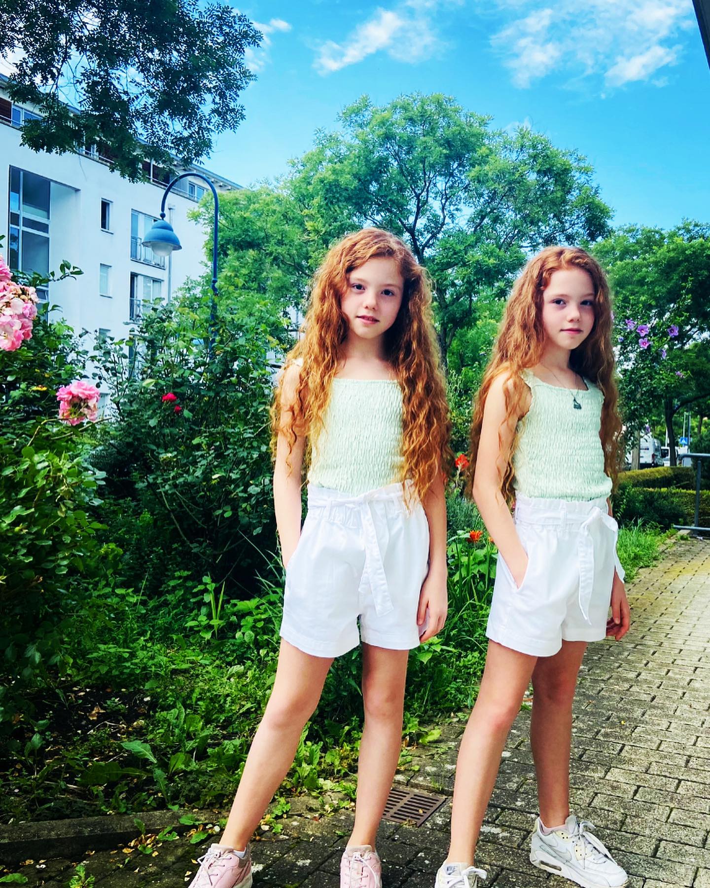 Was für ein aufregender Tag 🤪#twins #zwillinge #casting #kidsmodelworld #kidsfashion #interfigureska