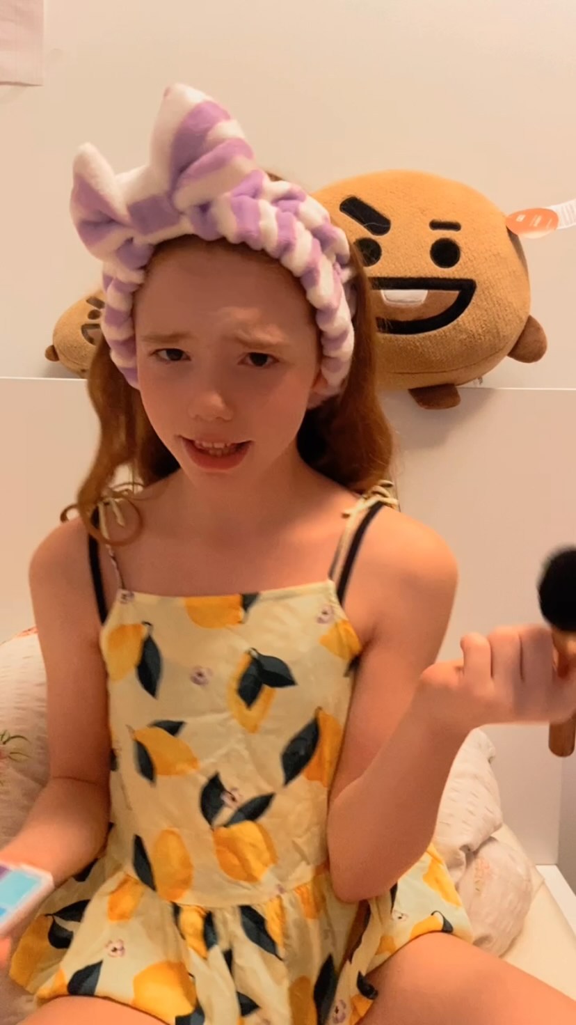 👑Na, wer von uns beiden ist die Drama Queen?? 
#dramaqueen #drama #twins #funny #funnyreels #loveit 