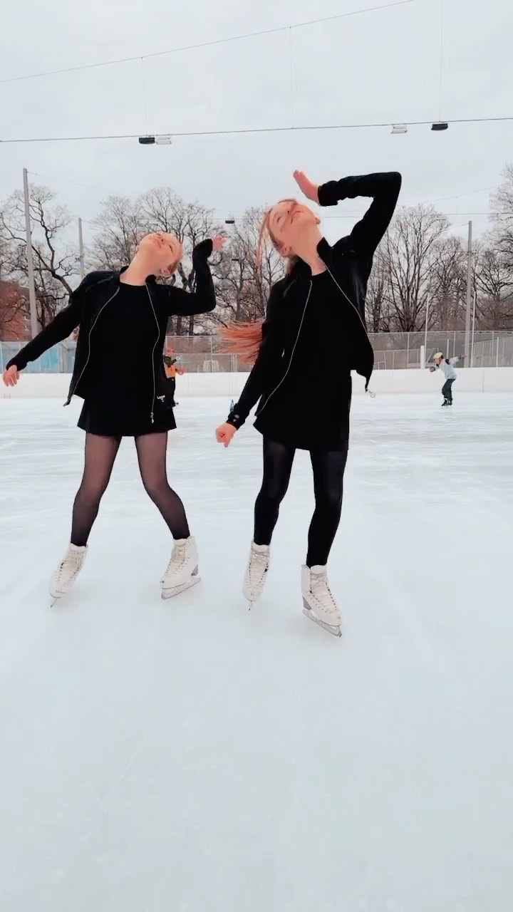 Not so easy 😅

#trendreels #dance #dancechallenge #dancereels