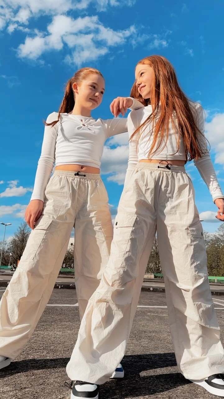 Schönes Wochenende euch lieben 🥰

#weekend #dance #dancer #dancelover #challenge #beautiful #stylish