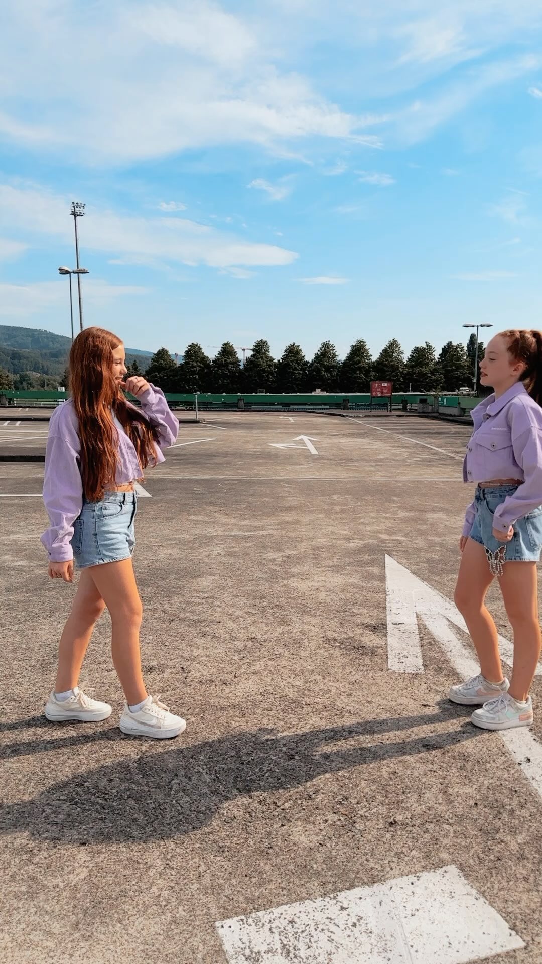 Schöne Woche wünschen wir euch 🫶🏻

#trending #twins #gingerhair