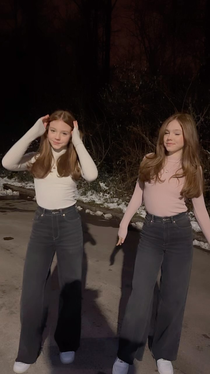 🫶🏻 tag your bff 🫶🏻

#bff #love #beautyful #twins #dance #dancechallenge