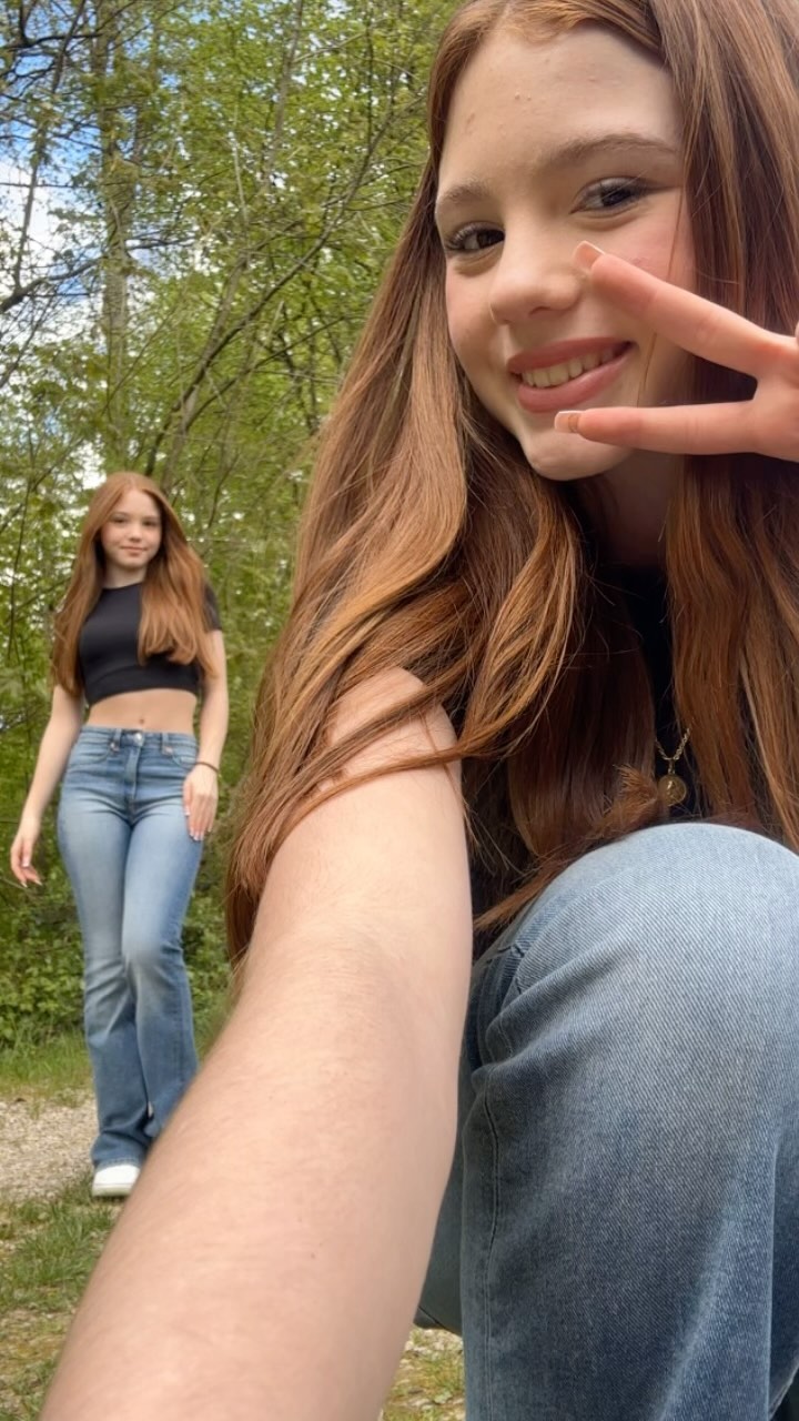 Wie war dein Tag? 🫶🏻

#twins #beautiful #trendingreels #dance #fun