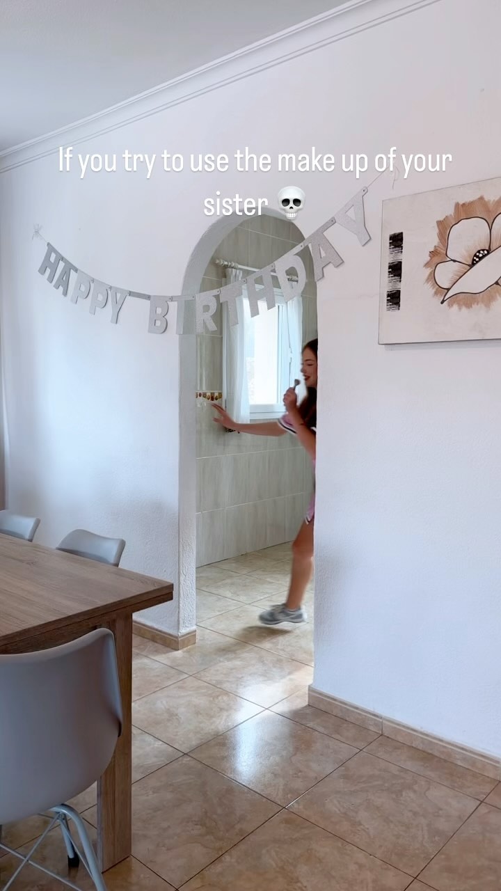 Markiere deine Schwester 😅

#twins #fun #funny #comedy #funnyvideos