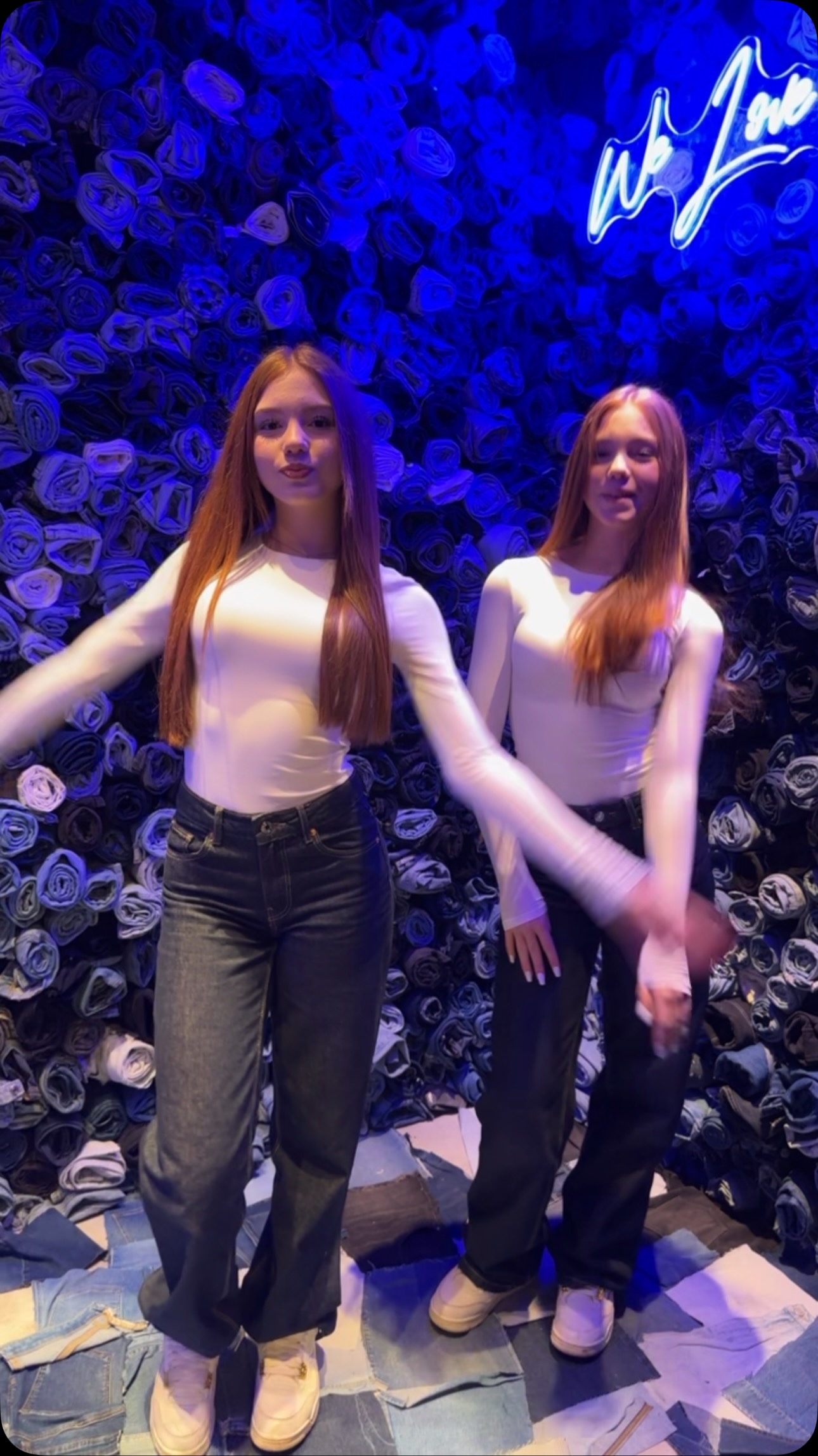 It’s Friday 💅🏻

#twins #dance #trendingreels #fun #beautiful #trend #dance @tyla #tyla #dancechallen