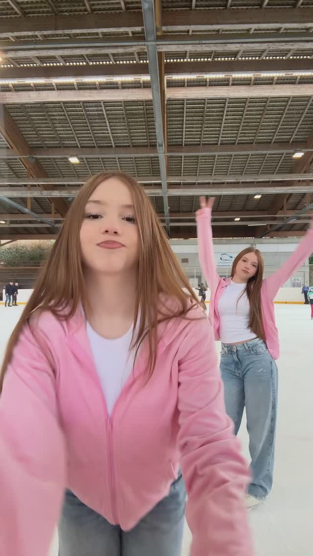 🫶🏻

#twins #fun #trendingreels #dance #beautiful #fypシ #trend #viral #funny