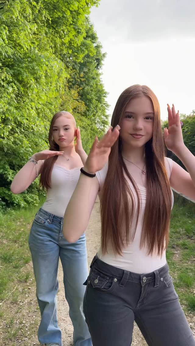 🫶🏻

#trend #fun #trendingreels #dance #twins