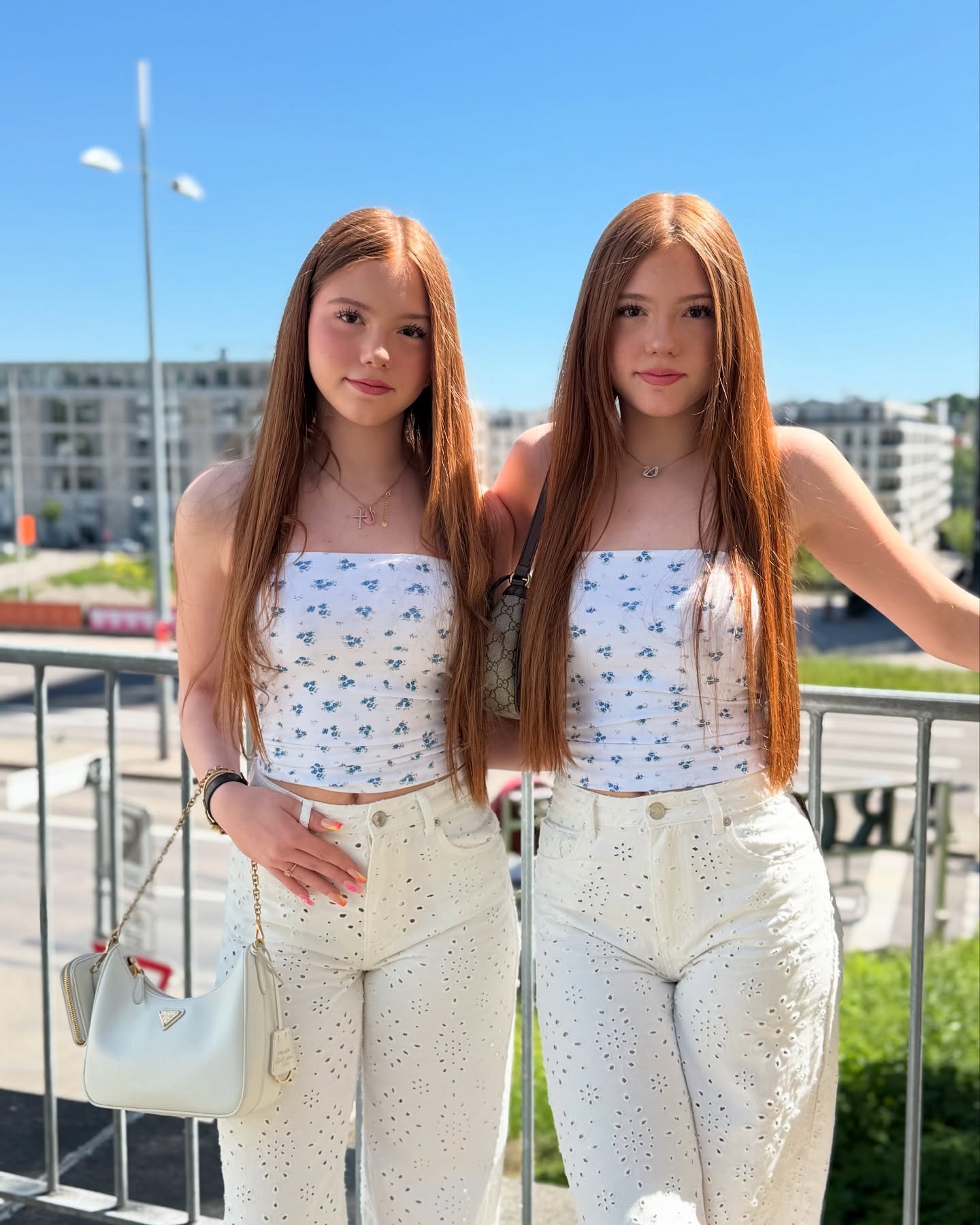 Wir hatten so viel Spaß in Stuttgart auf der Filmpremiere 🫶🏻

#pictures #picture #twins #sisters #lo
