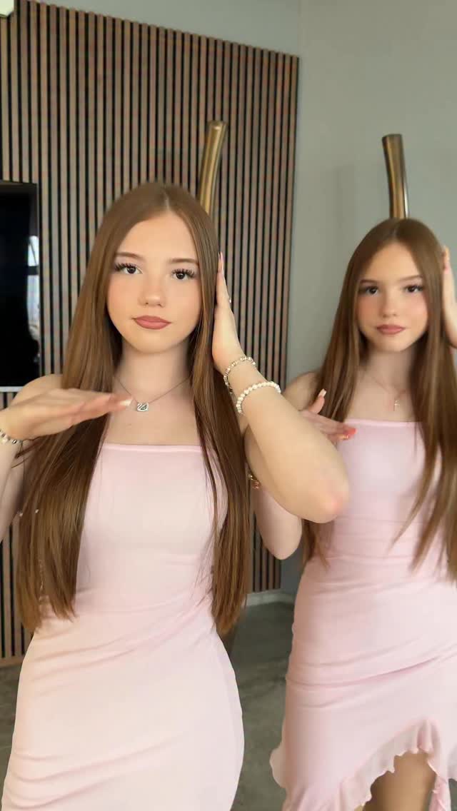 🫶🏻

#twins #trendingreels #dance #trend #max #dress
