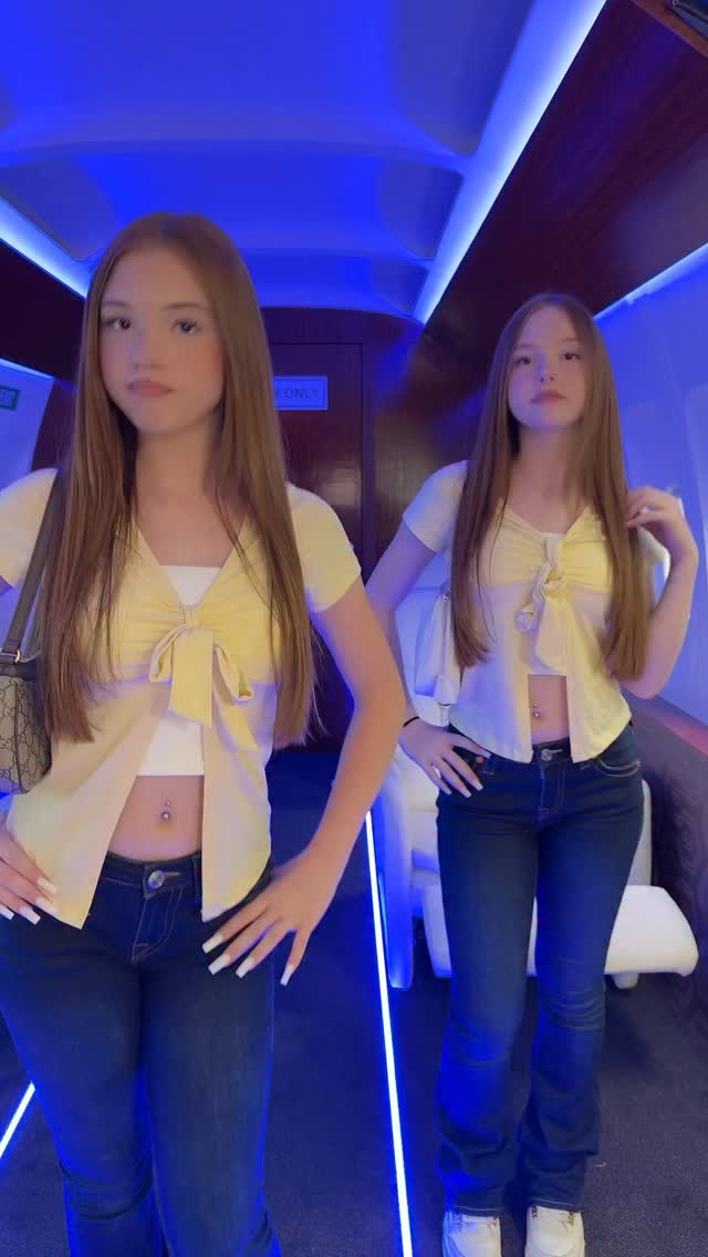 Ab nach Berlin 😁

#twins #trendingreels #fun #beautiful #trend #fypシ #berlin #viral