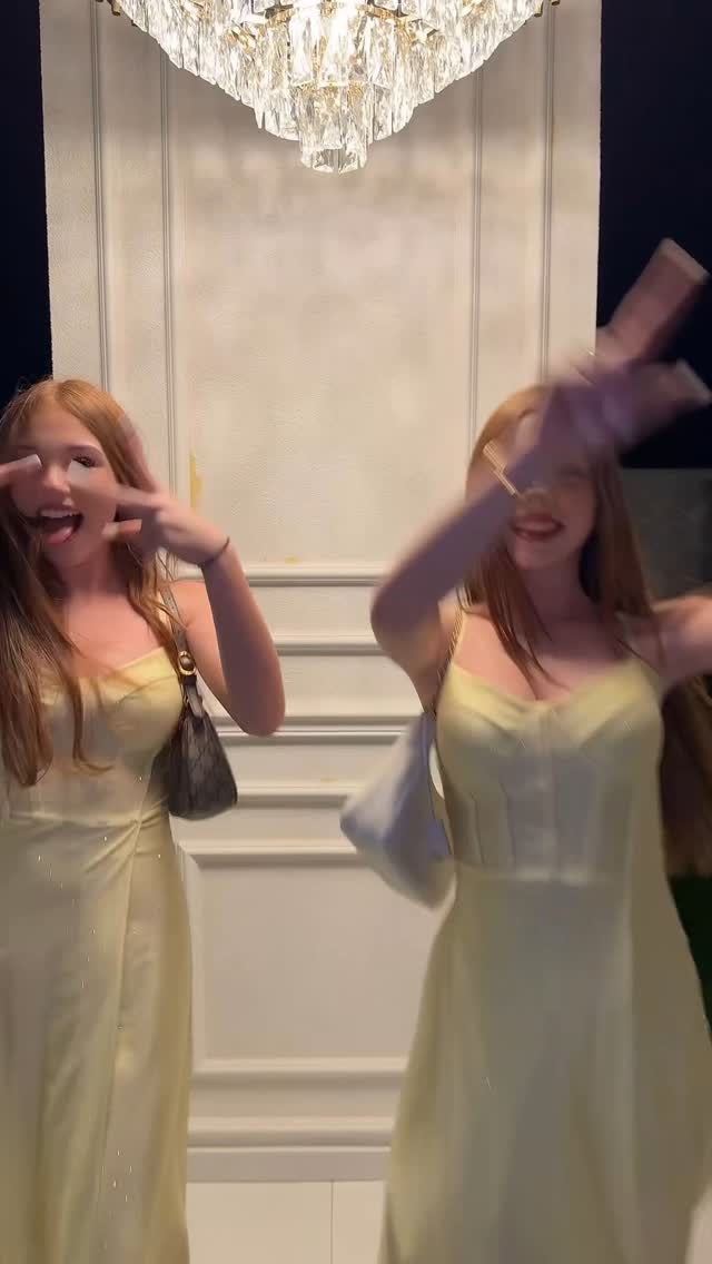 😂😂😂

#twins #fun #trendingreels #funny #fypシ #trend #beautiful #viralvídeos