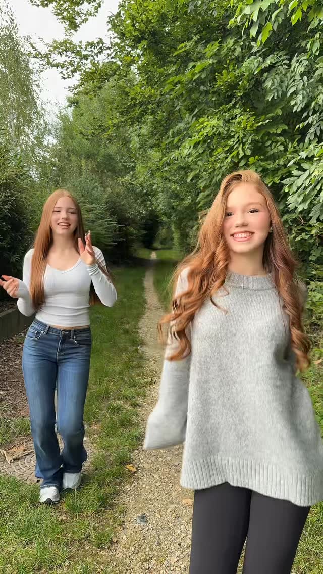 😅 

#twins #fun #trendingreels #beautiful #dance #fypシ #funny