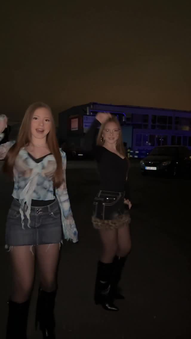 Heute geht’s für uns nach Berlin 😁

#twins #trendingreels #fun #dance #fypシ