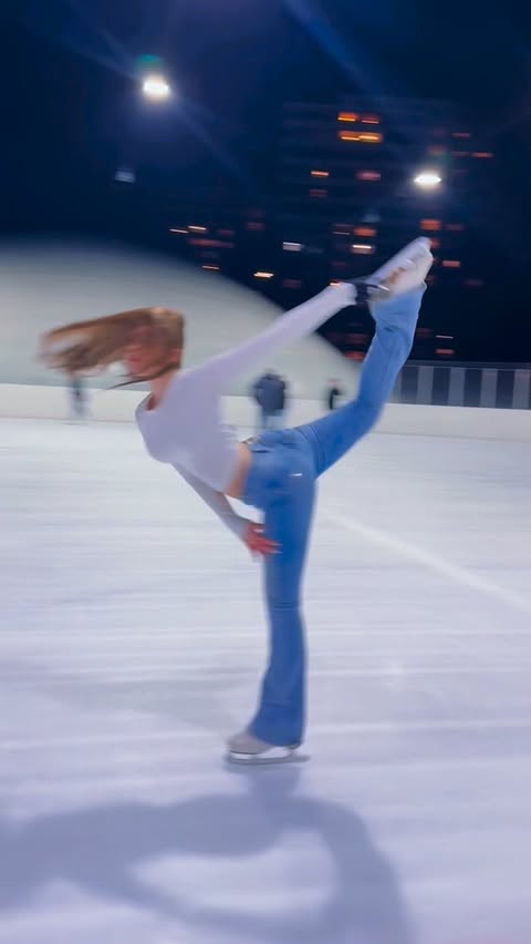 🌊🫧

@bts.bighitofficial 

#twins #trendingreels #bts #iceskating #viral