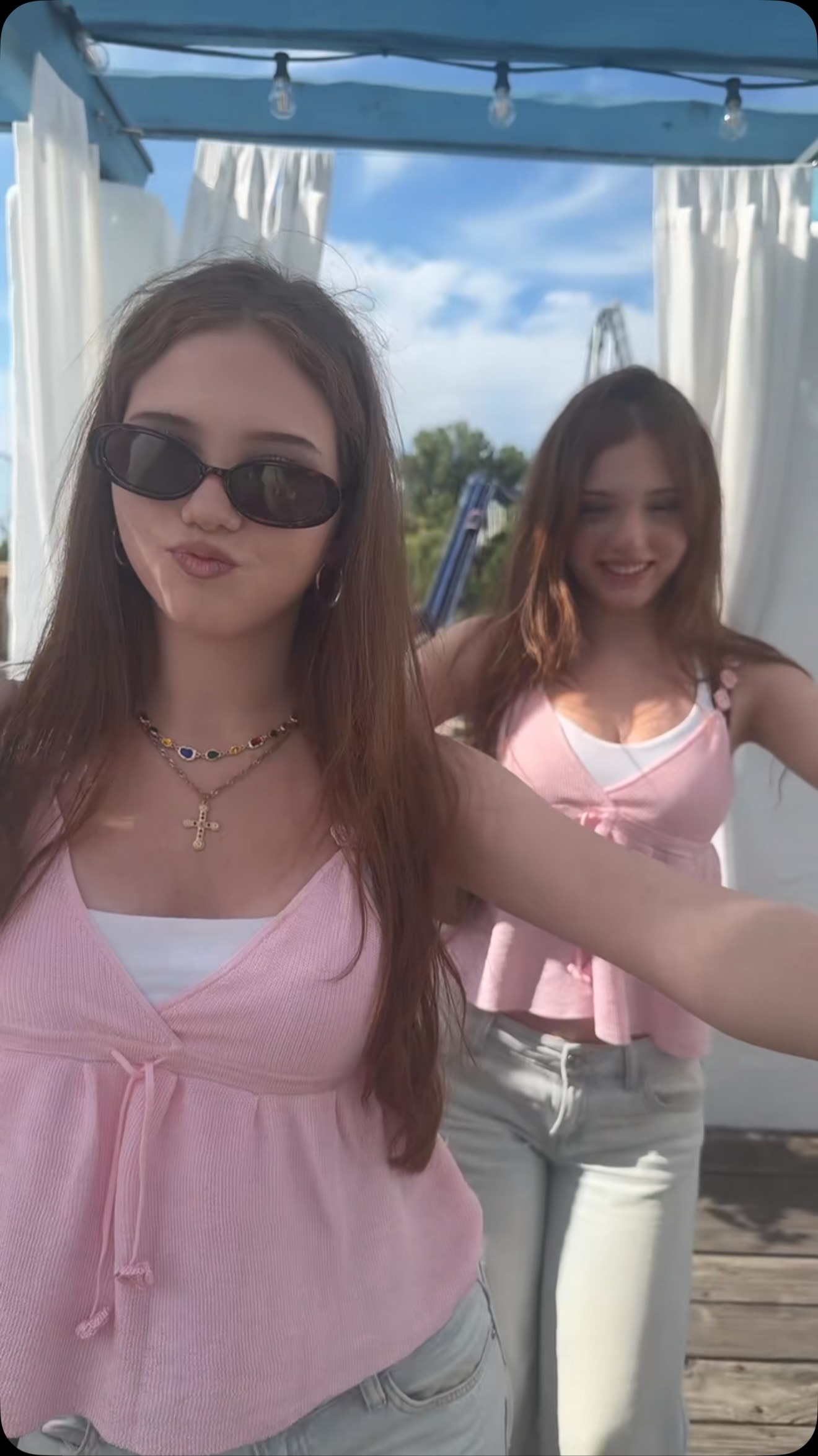 👩🏻‍🦰👩🏻‍🦰

#twins #trendingreels #fun #dance #beautiful