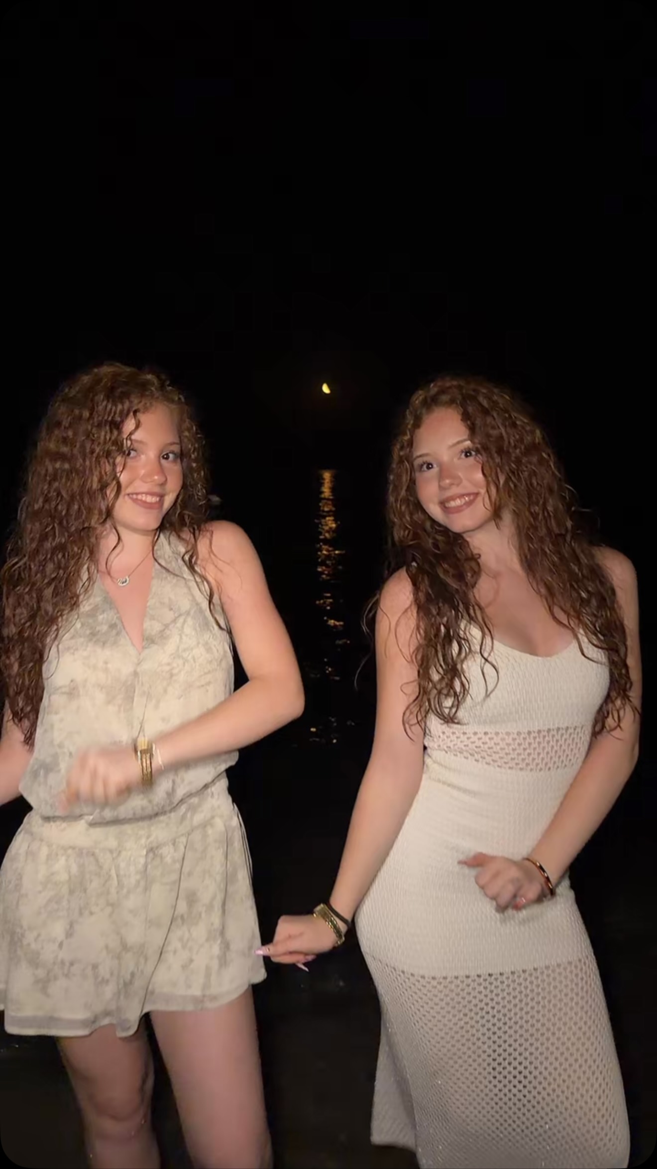 👩🏻‍🦰👩🏻‍🦰

#twins #fun #dance #trendingreels #fypシ