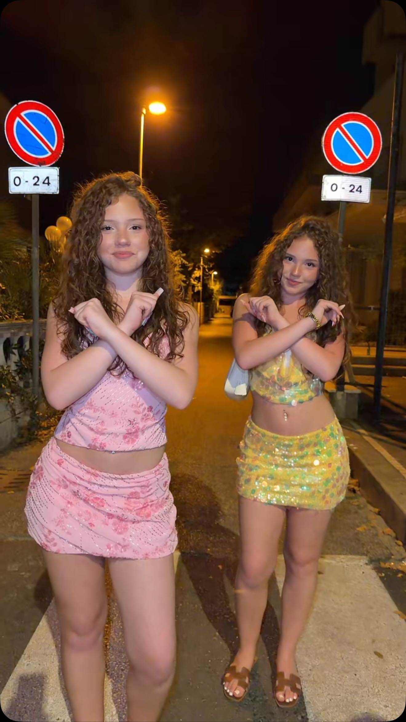 🩷💛 letzter Tag 

#twins #trendingreels #fun #dance #beautiful