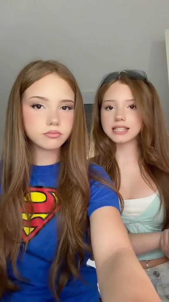 Welche Fragen als nächstes? 

#twins #zwillinge #realtalk #fragen #fyp